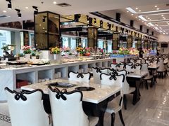-李氏圣鲸大型自助餐
