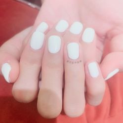 -夏花美甲美睫