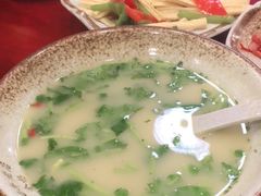 -金杨拉面王小吃面馆·牛三宝面·红烧牛肉粉