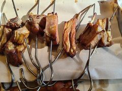 -破瓦寒窑·地摊烤羊排
