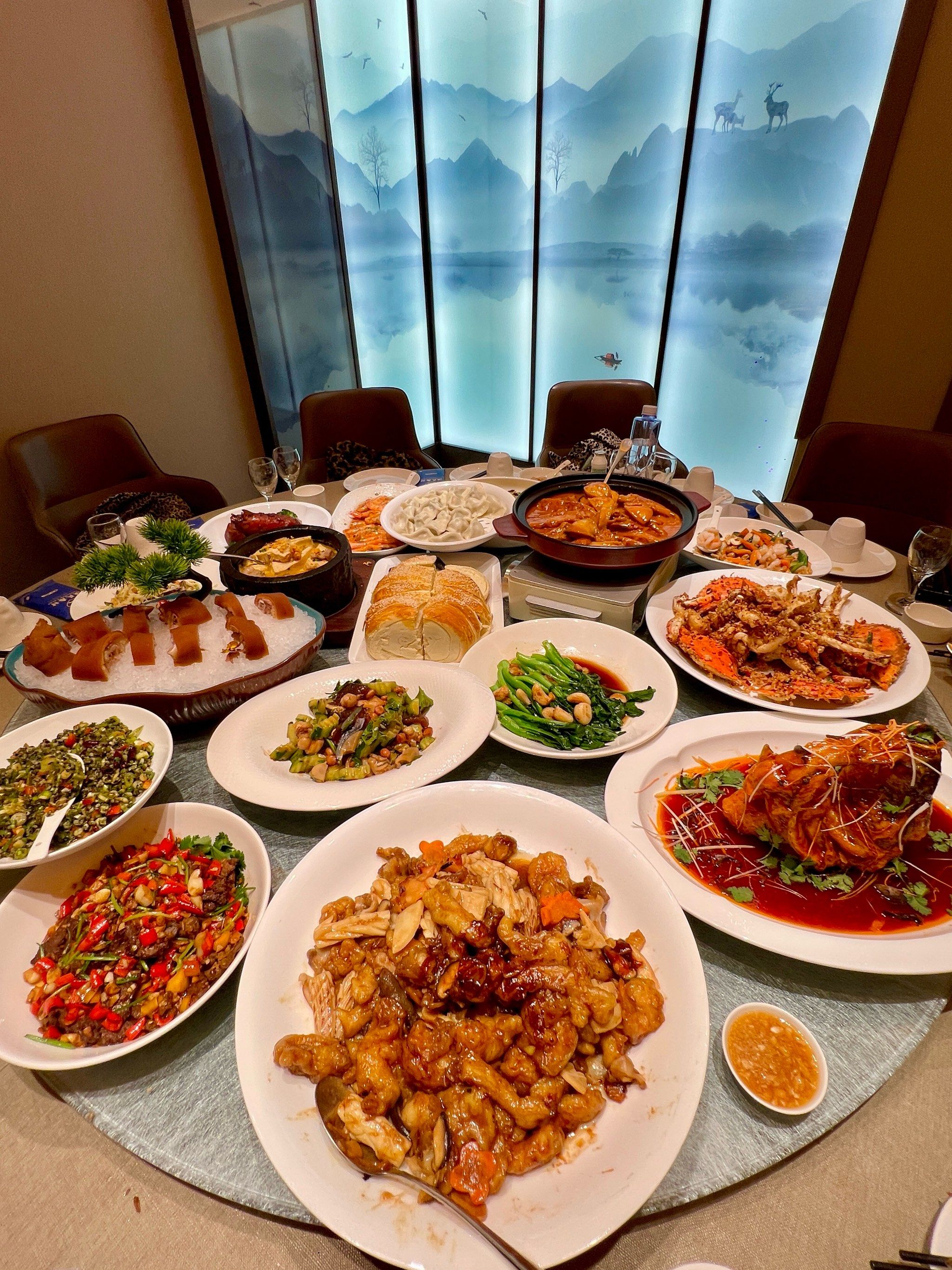 逢年过节反反复复来的饭店
