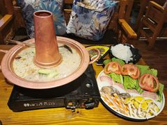 -民食香·腊排骨野生菌美食(木府店)