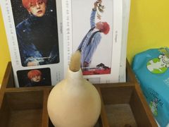 -志龙皇冠吃货椰子铺