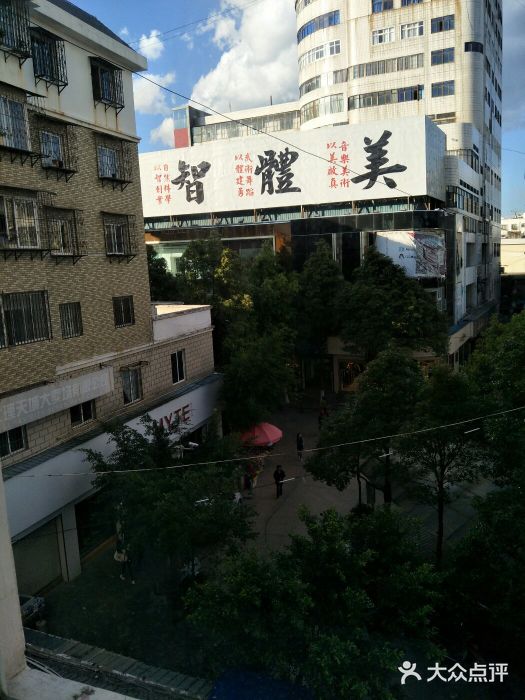 昆百大泰业城图片