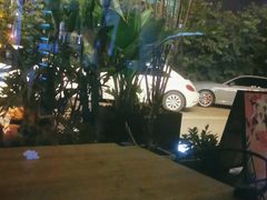 -酤居湖景音乐餐吧(安宁店)
