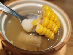 玉米马蹄炖盅-煲仔皇腊味煲仔饭(经四万达店)