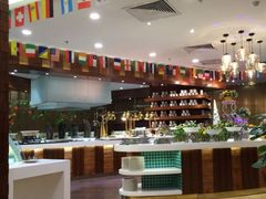 自助取餐区-龙之梦大酒店-西餐厅