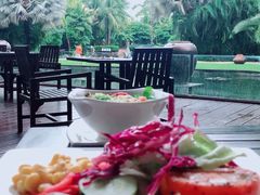 -三亚湾海居铂尔曼度假酒店