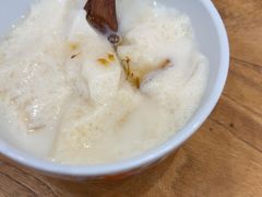 -陇上秦轩西安biangbiang面(朝龙汇店)