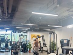 -超鹿运动(达信大厦店)