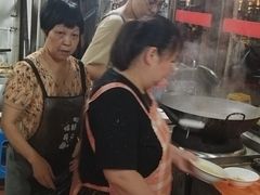 -建国蚵煎蚵面