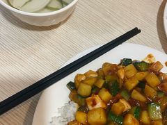 -老头盖浇饭(南京新街口明瓦廊宏光酒店店)