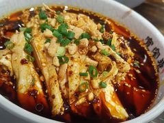 成都钵钵鸡。-张氏宽窄巷成都名小吃(茂业百货华强北店)