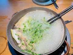 豆苗-吃饭皇帝大(解放西路店)