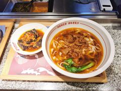 -呷佬·长沙手工米粉(金沙江路店)