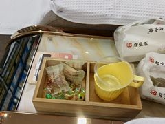-郑远元专业修脚房(昌里东路店)