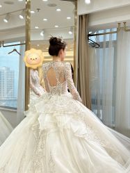 点击看大图 -拉瑞娜LaReine婚纱礼服高级定制