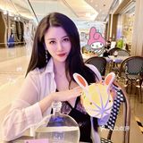 🌙抬头看，今晚月色真美，要不要来一杯椰子水？