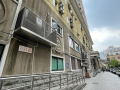 -明华大厦-停车场