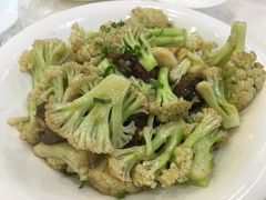 烧鹅汁焖台山菜花-清心鸡沙田乳鸽店·非遗传承(粤垦路店)