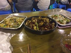 去吃小龙虾-去吃小龙虾·江湖菜·烧烤(南滨路店)
