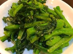 -尝囍煲仔小菜