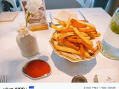 -春树下·树屋花房西餐厅(罍街AS1980店)