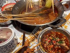 -大芊金重庆串串火锅(南京路店)