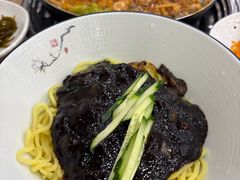 招牌炸酱面-喜来苑