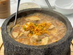 -品海楼·大连海胆锅贴馆(东港店)