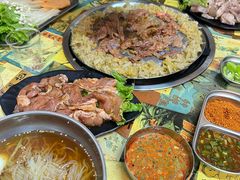 -牛牛牛酸菜煎肉店(望云寺路店)