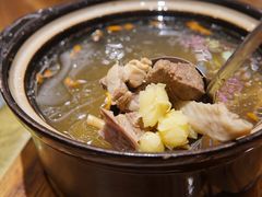 煲/四塘马蹄炖土鸡汤-桂客膳房·珍品堂