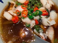 鲜椒水煮鱼-志明眷村·台式融合菜·宵夜