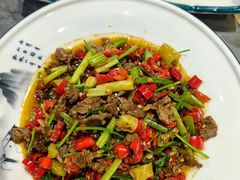 小炒黄牛肉-农家湘菜(安亭店)