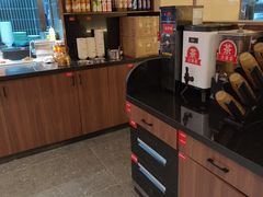 -顺溜·手工刀削面·黑金店(铜锣湾店)