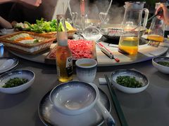 -伴山牛贵州黄牛肉火锅·苗疆非遗艺术餐厅(上海首店)