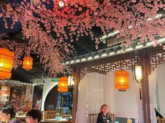 -荷塘秋月·本帮江浙菜(国权路店)