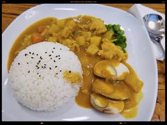 -两棵枇杷树