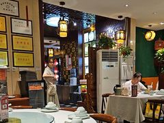 -江城小馆陕南妈妈菜·全球旅行餐厅(钟楼店)