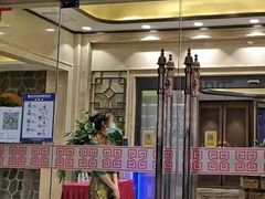 门面-顺峰(农展馆店)