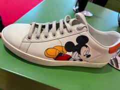 -Gucci(首创奥特莱斯店)