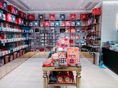 零售区-VENCHI 闻绮(北京国贸商城店)