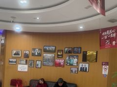 -雅悦齿科(顾村公园店)
