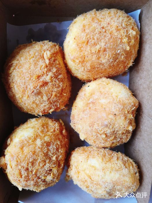 牛诗诗现烤蛋糕(观前街专门店)原味肉松小贝图片