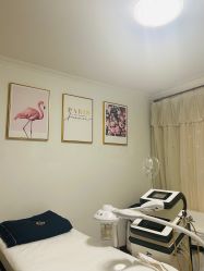 -美肤盾祛痘·问题肌头疗管理中心