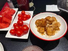 -辣尚瘾·烤鱼·新川菜(牡丹园直营店)