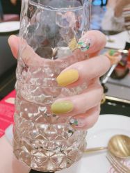 -手牵手美甲
