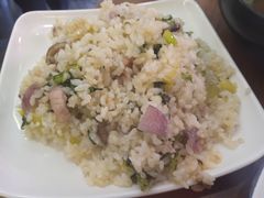 香菇咸肉菜饭-舒蔡记生煎菜饭(云南中路店)