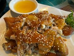 -年辉渔村·非遗传承餐厅(新丰江店)