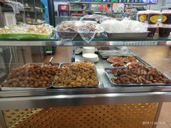 -护国寺小吃店(红莲南路店)